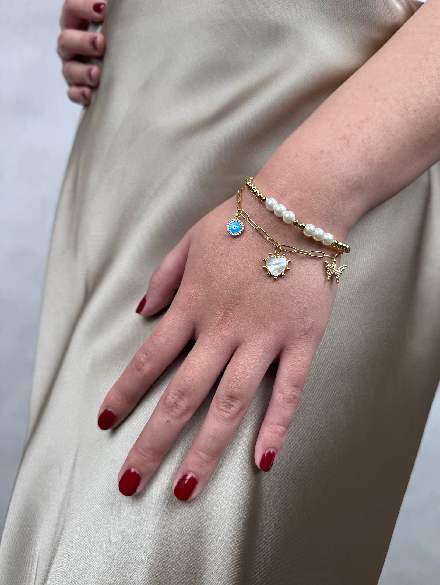 Pearl Stretch Fit Beaded Bracelet 18K Gold filled