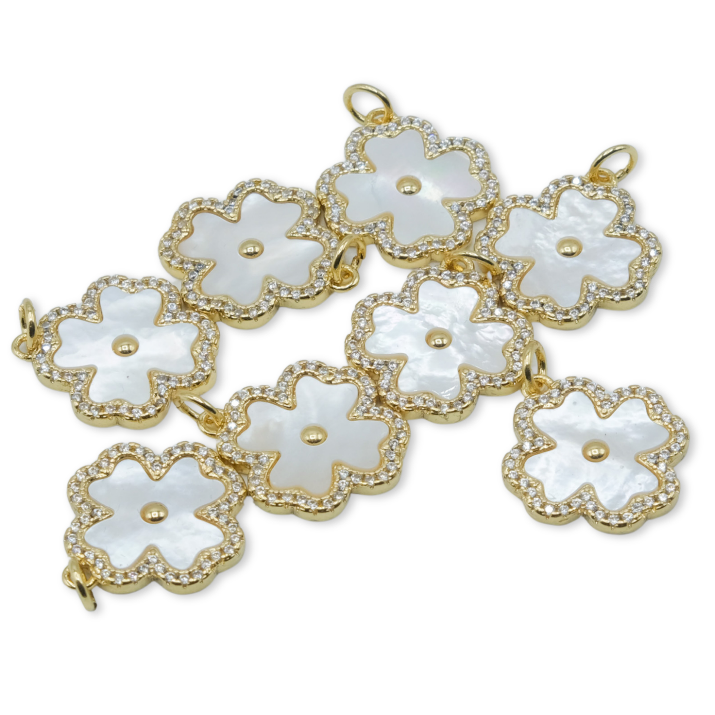 Style 110 - 18K Gold Filled Pearl Clover Charm