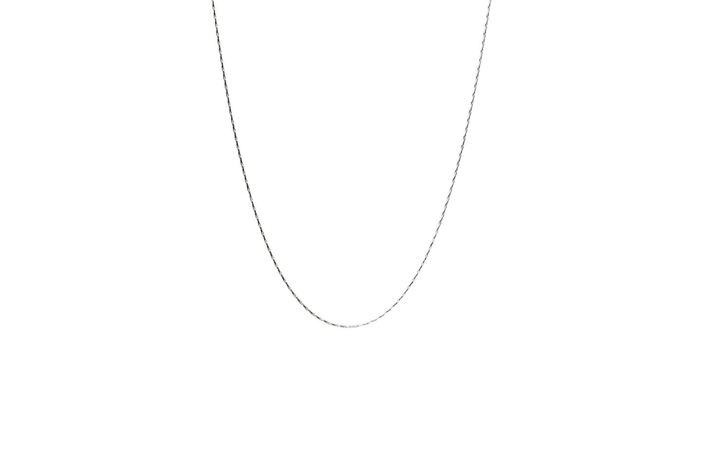 Flat Elongated Link Necklace