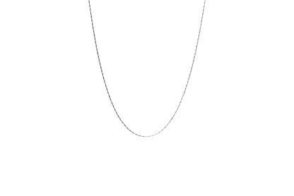 Flat Elongated Link Necklace